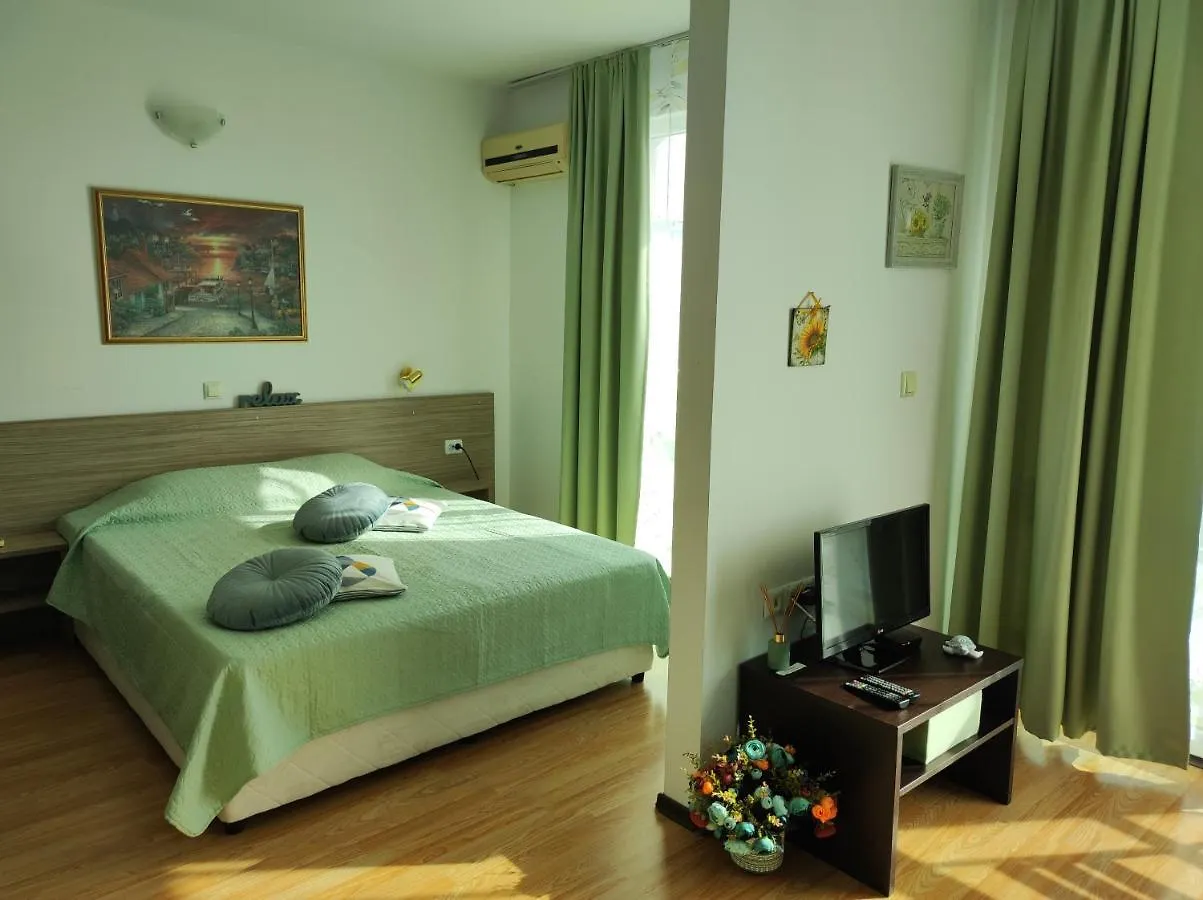 Прекрасен Апартамент С Изглед Към Морето Сарафово 1 Burgas Apartment